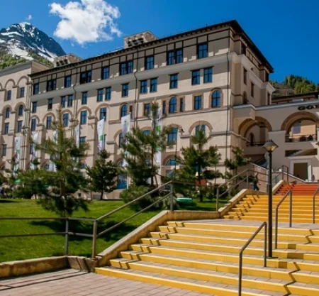 Гостиница «Панорама by Mercure Красная Поляна»