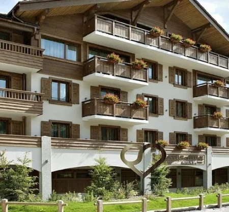 Au Coeur du Village