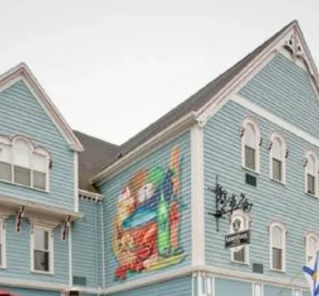 Lunenburg Arms Hotel and Spa