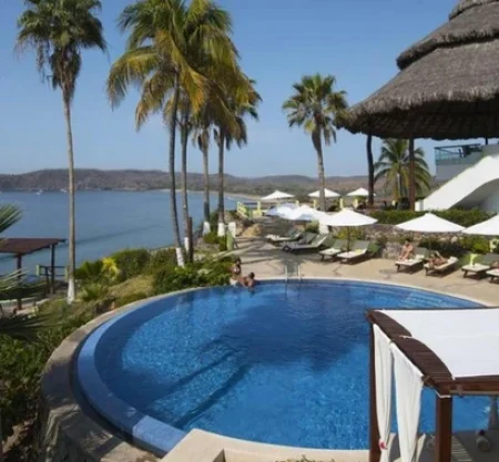 Punta Serena — Adults Only