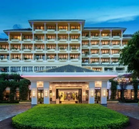 Palm Beach Resort & Spa Sanya