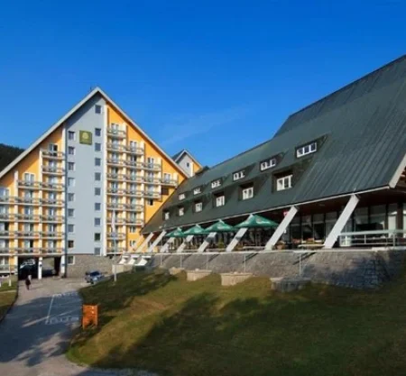 Pinia Hotel & Resort