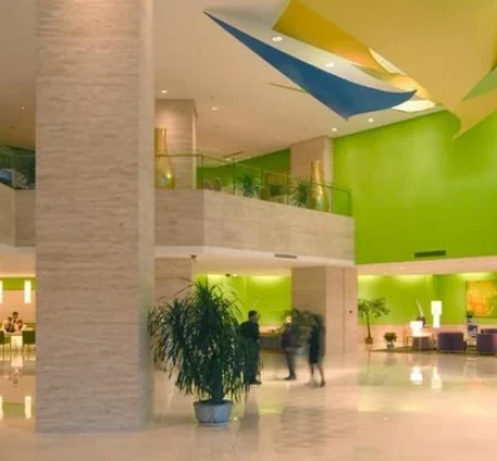 Weihai Haiyue Jianguo Hotel