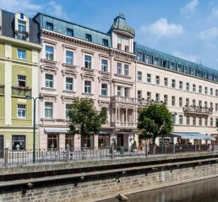 Hotel Kolonada