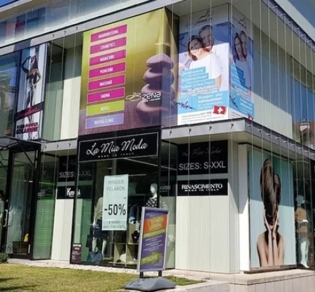 Hotel Zena Beauty & Shopping Center