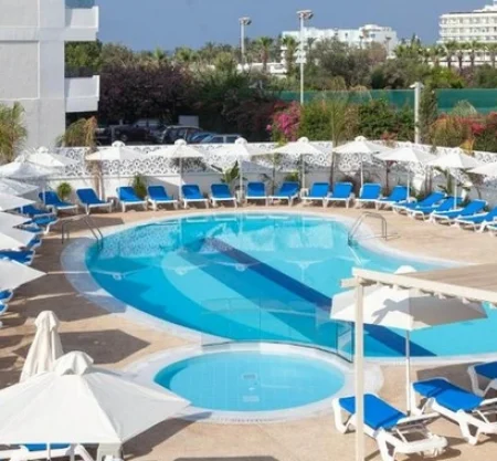Gaia Sun N Blue Hotel
