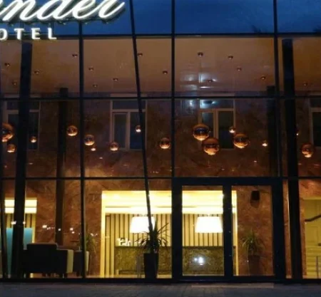 Xander Hotel