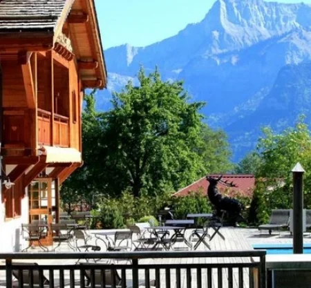 Le Cerf Amoureux Hotel