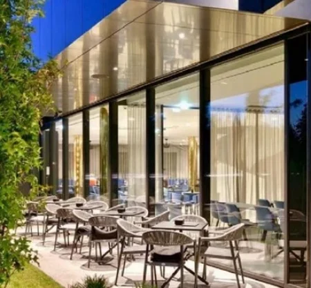 Hotel A