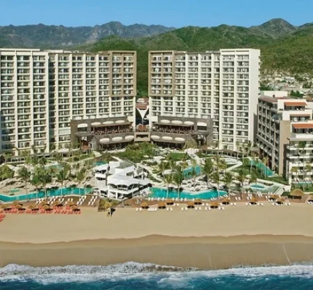 Dreams Vallarta Bay Resort & Spa