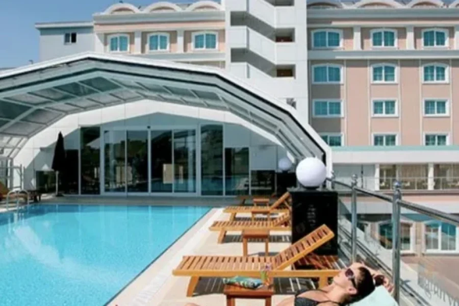 Latanya Palm & Spa Hotel