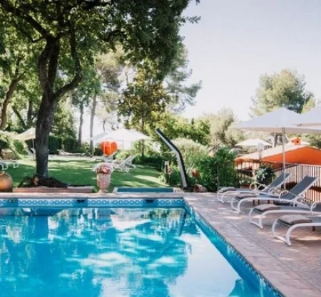 Hotel Spa & Restaurant Cantemerle