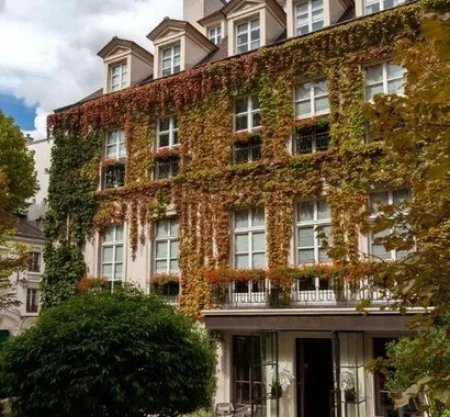 Pavillon de La Reine & Spa — Small Luxury Hotels of the World