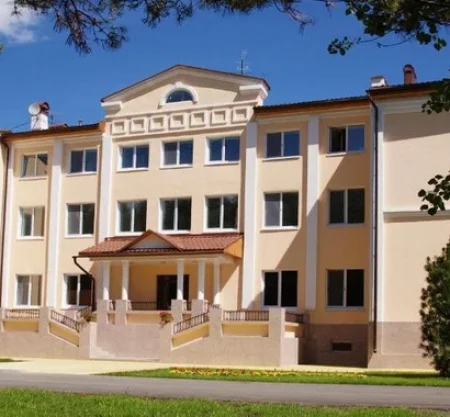 Parad Park Hotel